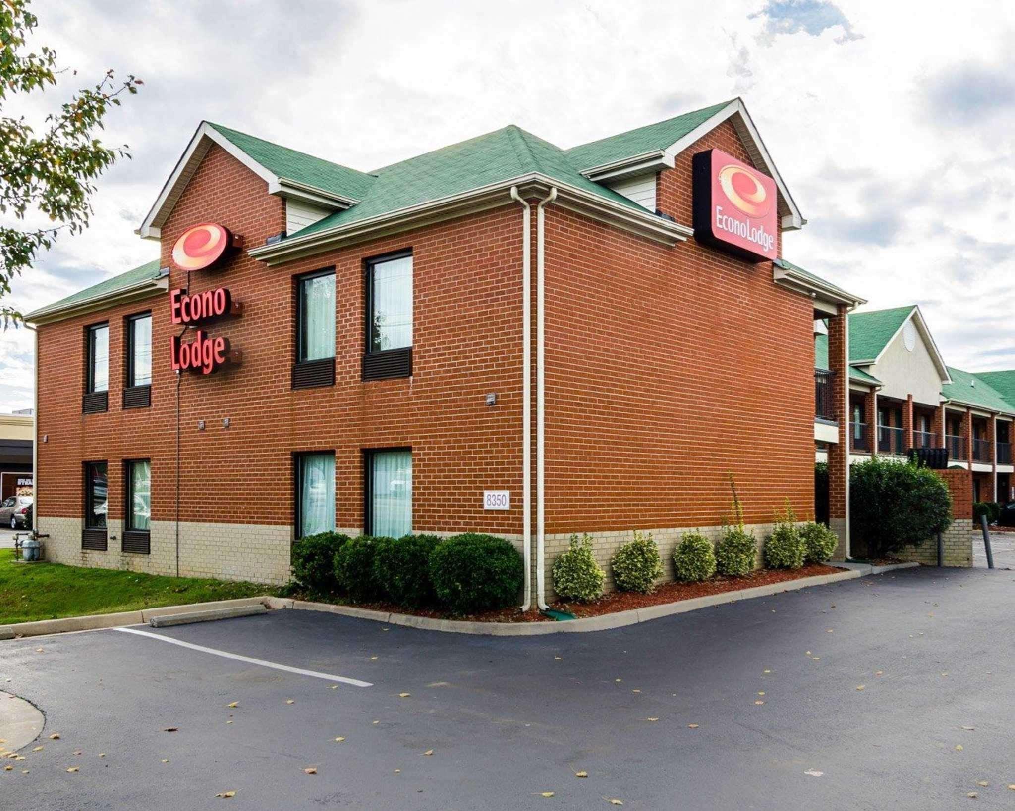 Econo Lodge Richmond Bagian luar foto