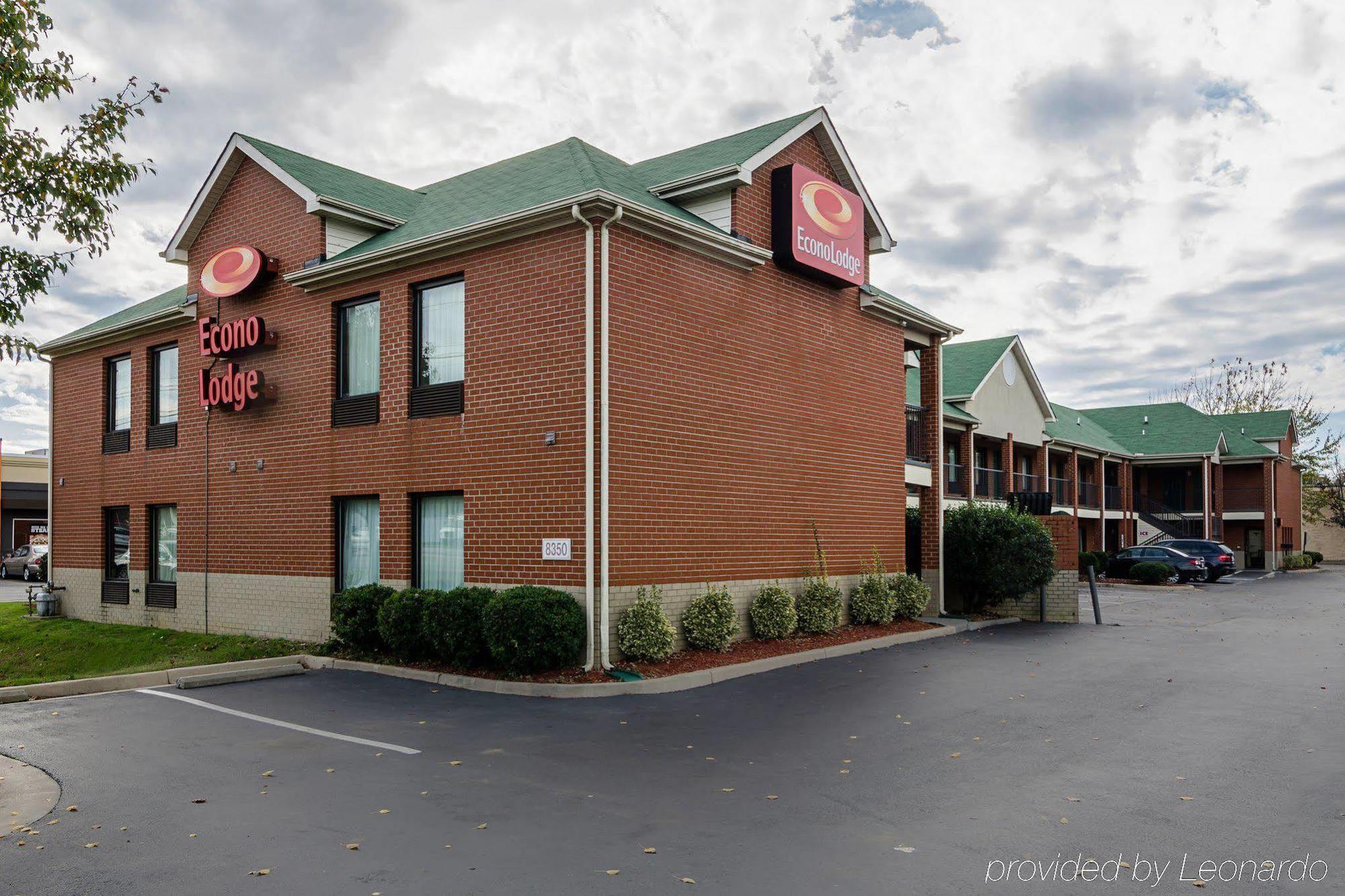 Econo Lodge Richmond Bagian luar foto